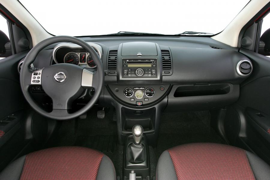  Nissan Note 2009 года  (фото 40 из 78)